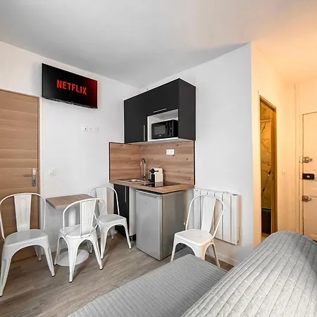Nets Inn Apartments - Voltaire Paris Exterior photo